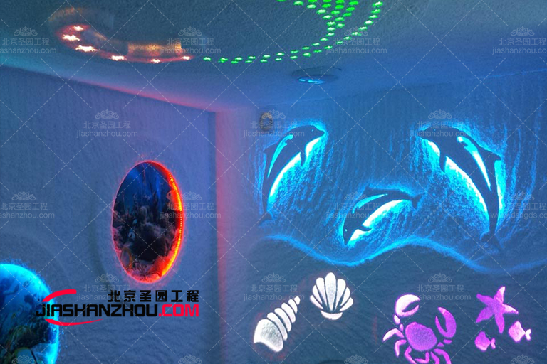 廠家鹽療養(yǎng)生會(huì)所的靈感來自經(jīng)典的鹽洞設(shè)計(jì)