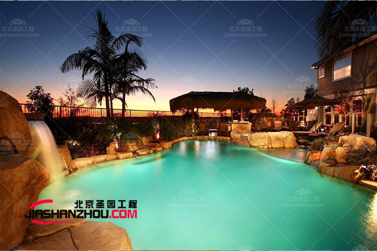 揚(yáng)州動(dòng)物園鸚鵡展館塑石假山景觀水池小屋制作