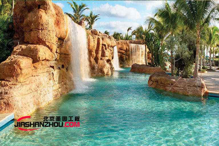 植物的加入使水池塑石假山景觀設計與周圍環(huán)境緊密相連