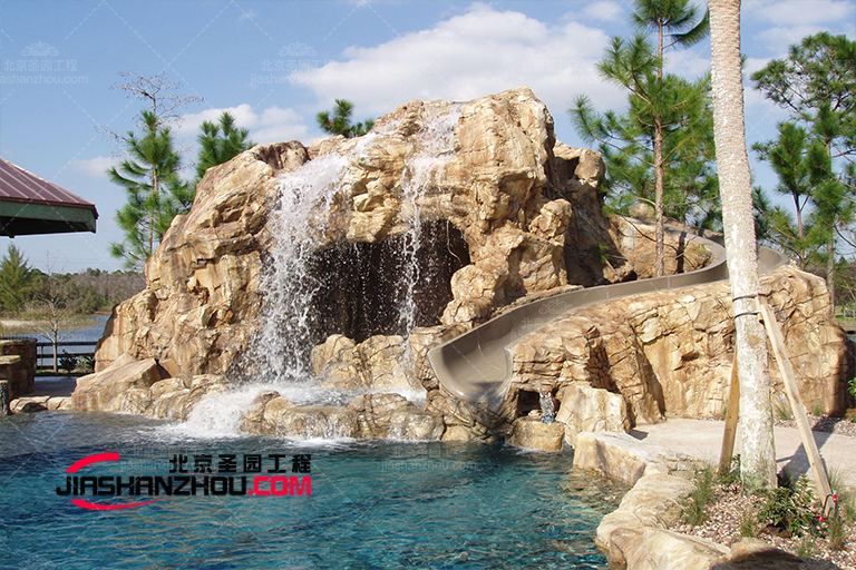 杭州山溝溝景區(qū)塑石假山水池景觀施工中