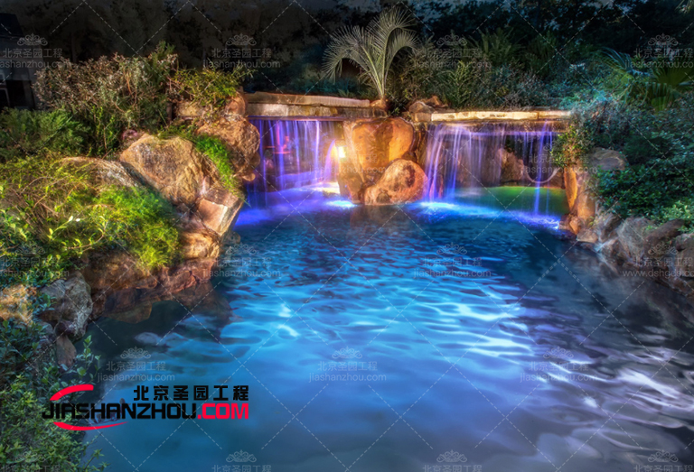 塑石假山水池景觀整體色調(diào)給人耳目一新的感覺