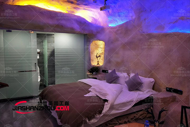 自然洞穴式主題酒店褐色墻壁搭配裝飾好是什么顏色