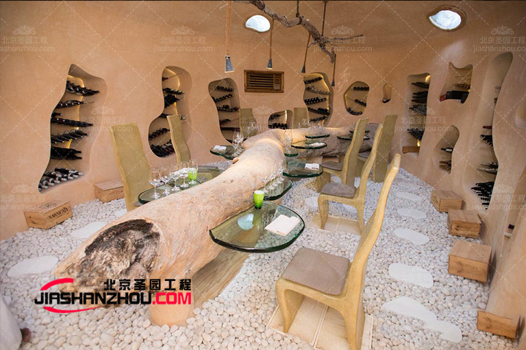 明亮和充滿活力的元素為鹽療鹽洞咖啡廳 設(shè)計(jì)增添生氣