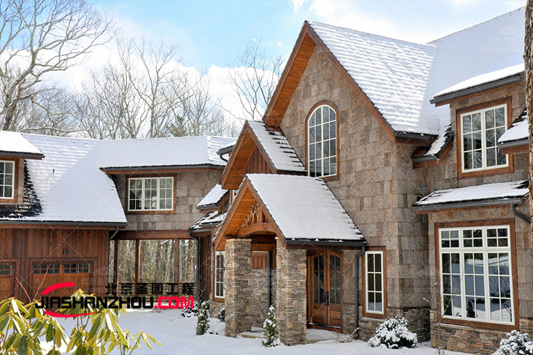 傳統(tǒng)酒店和仿真樹皮酒店的區(qū)別 輕 耐用 靈活