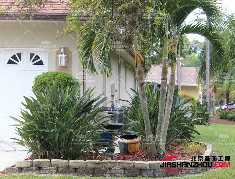 仿真樹(shù)隨著科技的發(fā)展越來(lái)越像真的樹(shù)木