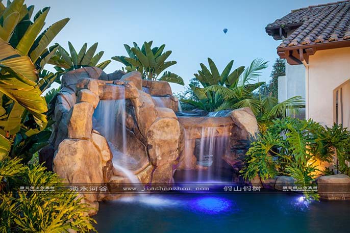 塑石假山用來點綴f 景、增添情趣