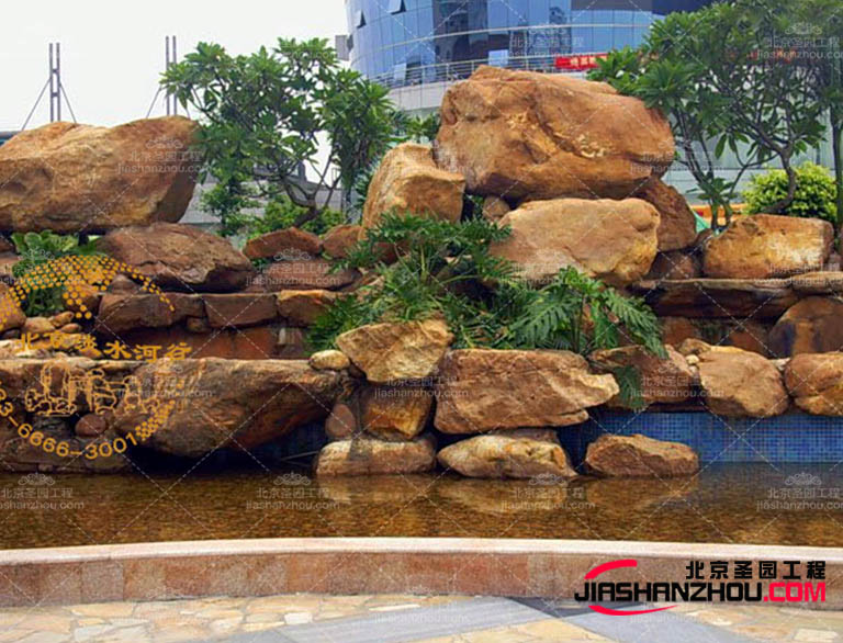 塑石假山其實蘊含了豐富的藝術(shù)內(nèi)涵是藝術(shù)的一種表現(xiàn)形式