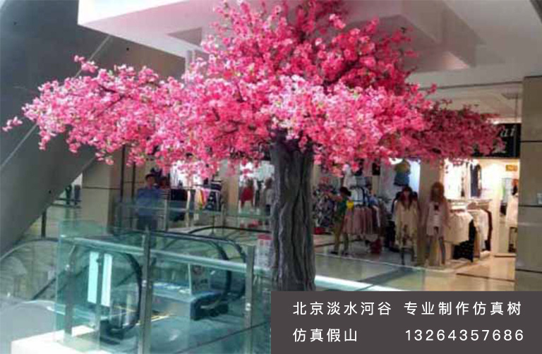 東莞室內(nèi)外仿真樹裝飾 色彩亮麗 造型美觀簡約
