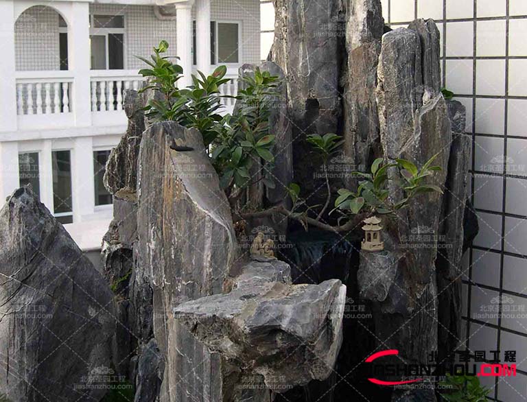 廣東園林景觀水泥假山具有多種優(yōu)勢 還能保存歷史文化能量