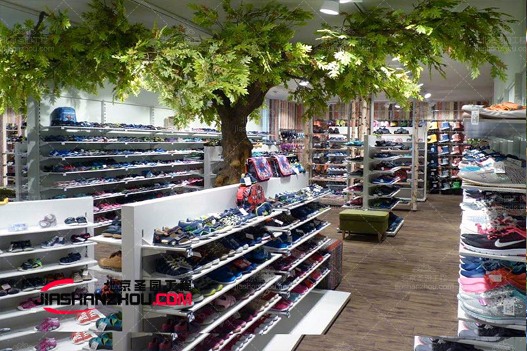 廣州仿真樹廠家安裝工藝流程 竟然如此簡單