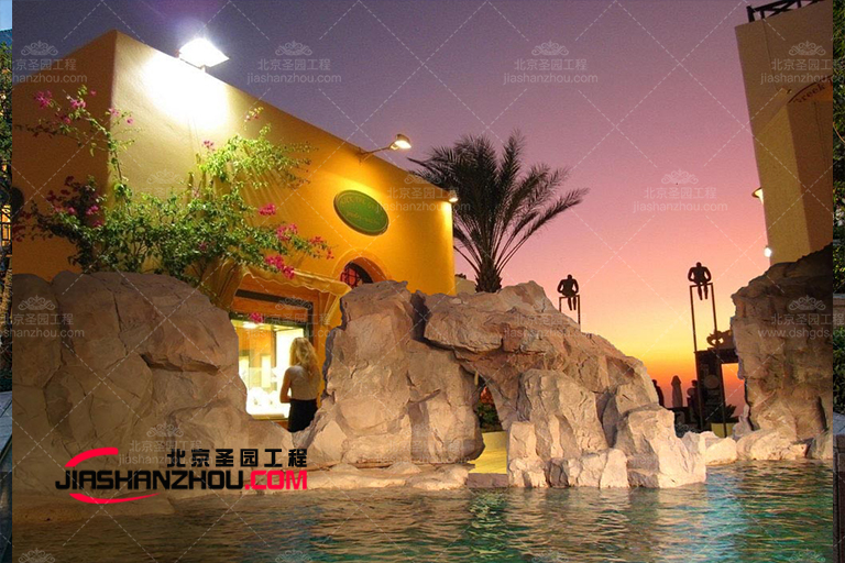 陜西塑石假山價(jià)格與成品效果息息相關(guān) 不要一味比價(jià)格