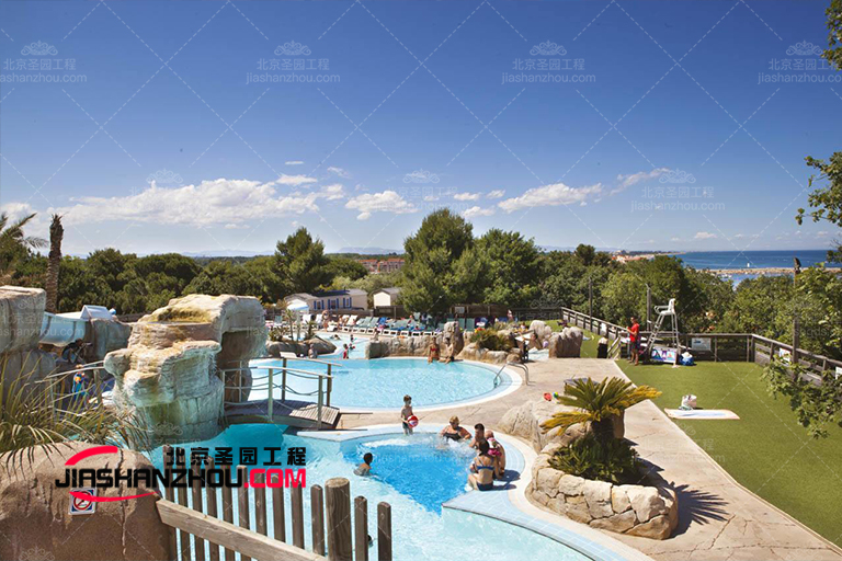 三亞水泥假山是追求自然與探險(xiǎn)神的人的理想游覽之地