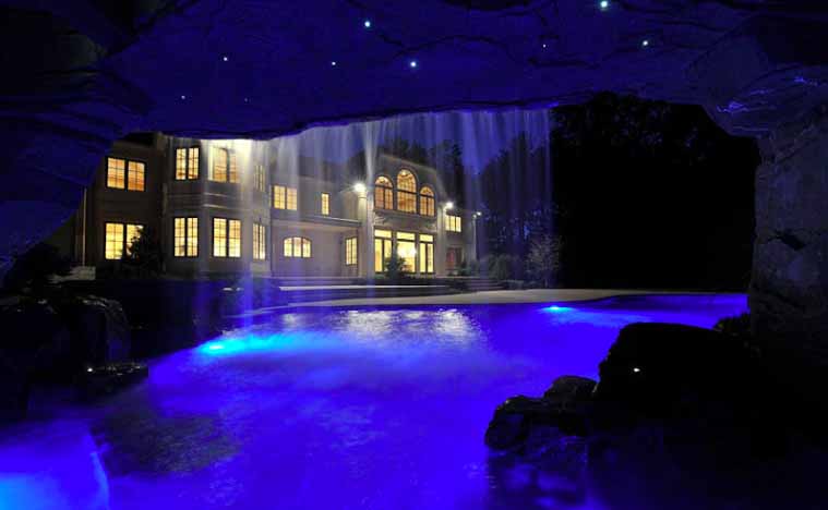 水泥假山.jpg 水泥假山