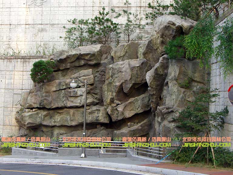 護(hù)坡水泥塑石.jpg 護(hù)坡水泥塑石