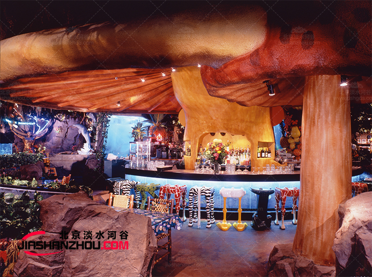 山洞式酒吧.jpg 山洞式酒吧
