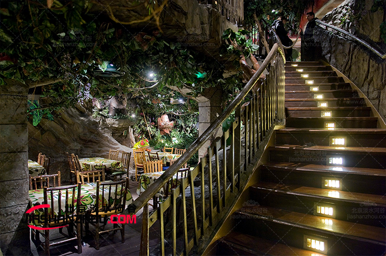 仿真樹主題酒店